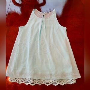 💎!!7/$25.!!💎Gorgeous Flowing Top!